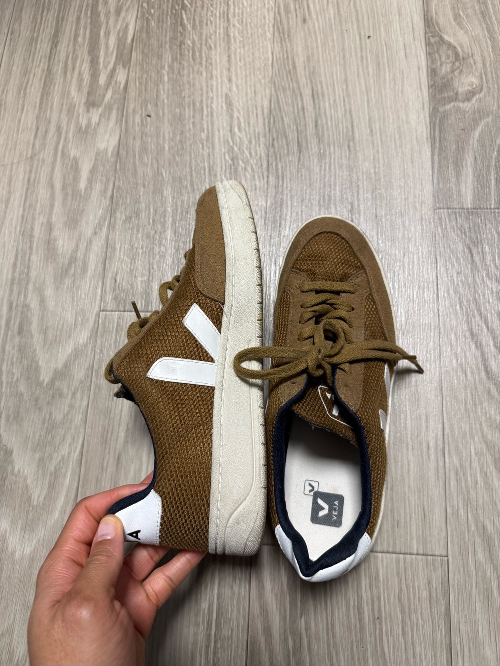 Veja Brown and White Men's Low-Top Sneakers